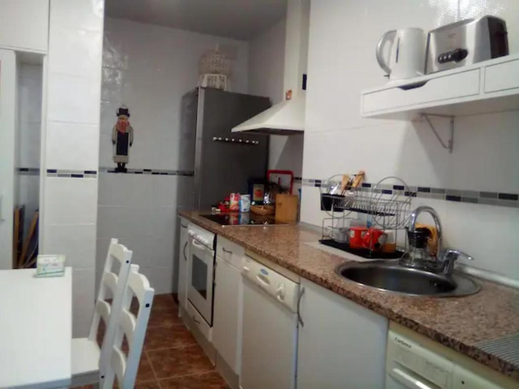 Las Golondrinas Habitacion En Piso Centrico Para Una O Dos Personas Zaragoza Exteriér fotografie