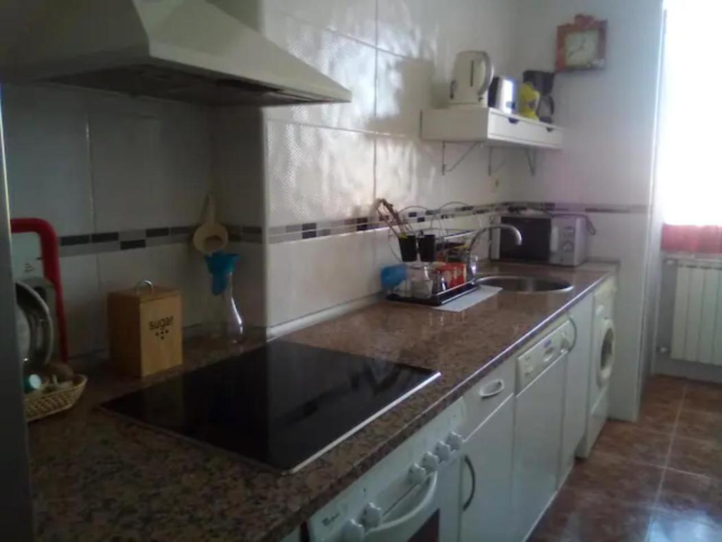 Las Golondrinas Habitacion En Piso Centrico Para Una O Dos Personas Zaragoza Exteriér fotografie